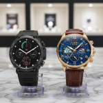 comparison of smartwatch vs traditional watch
